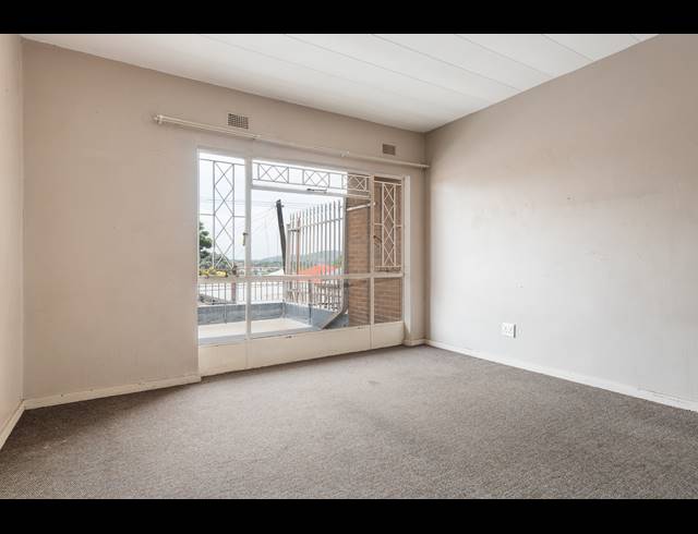 2 BEDROOM APARTMENT FOR SALE IN ALBERTON NORTH